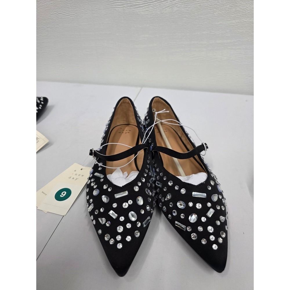 A New Day Womens Black Rhinestone Embellished Pointed Toe Mary Jane Flats Size 9